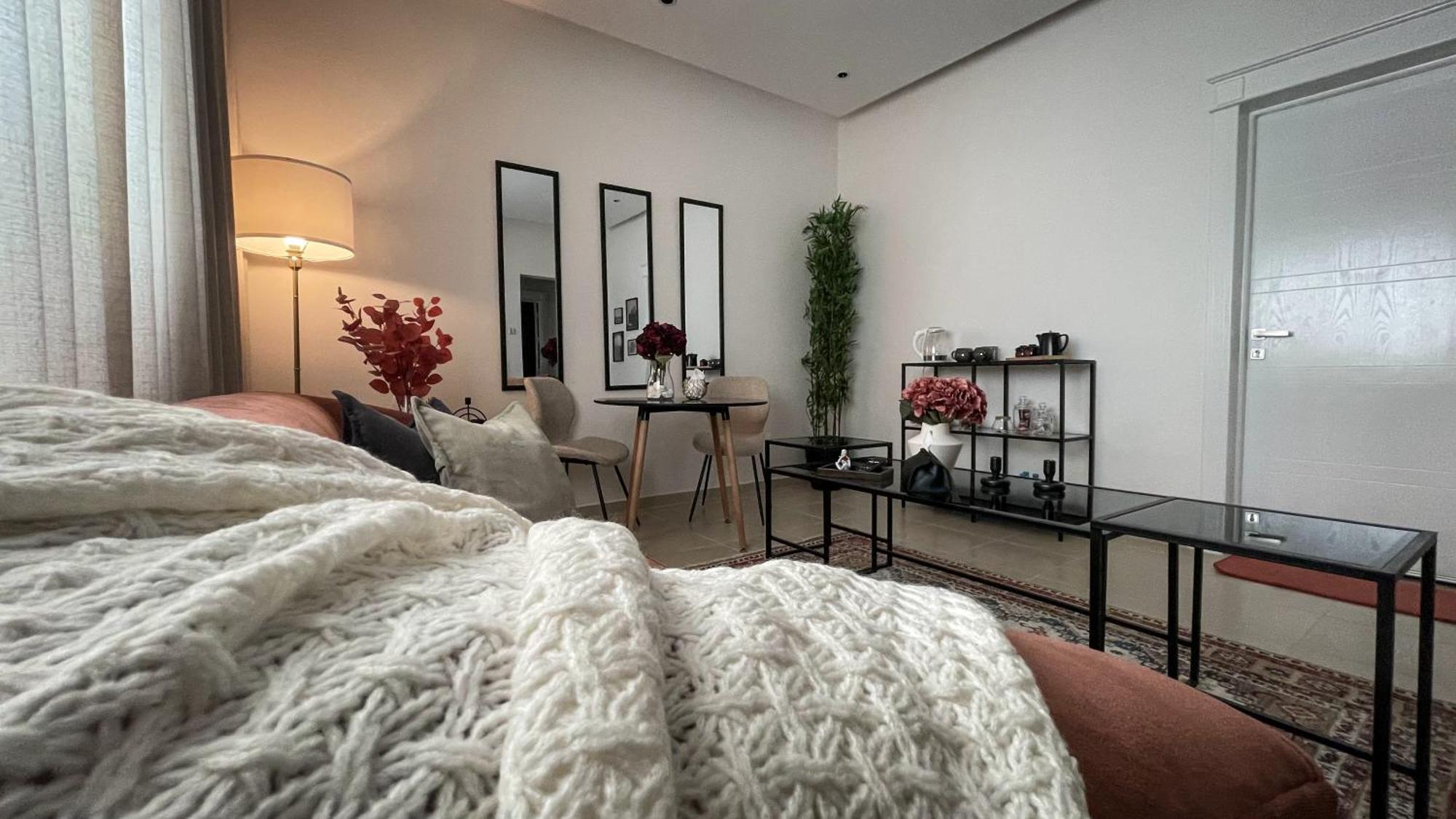 Business 1 Bedroom North Riyadh, Almalqa Apartment