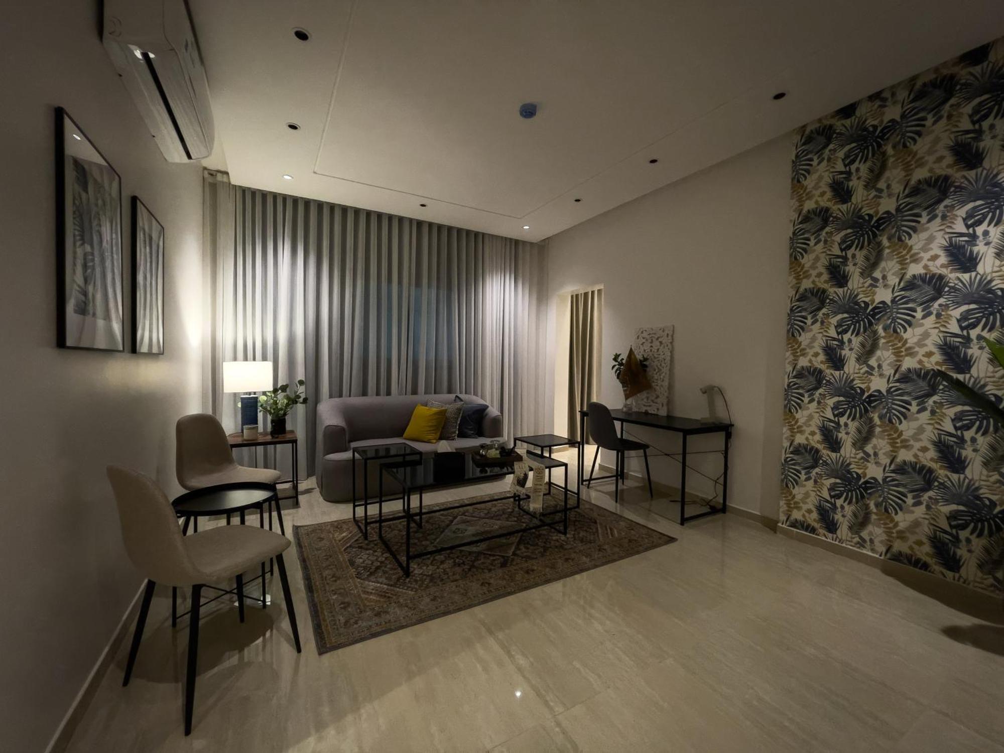 Business 1 Bedroom North Riyadh, Almalqa Riyadh
